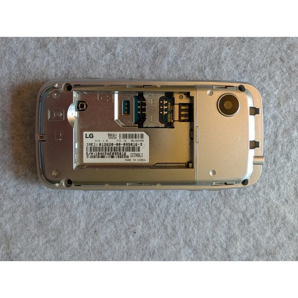 367.LG GS390 For Collectors - AT&T No Battery Or Back Old‎ LG vintage Phone
